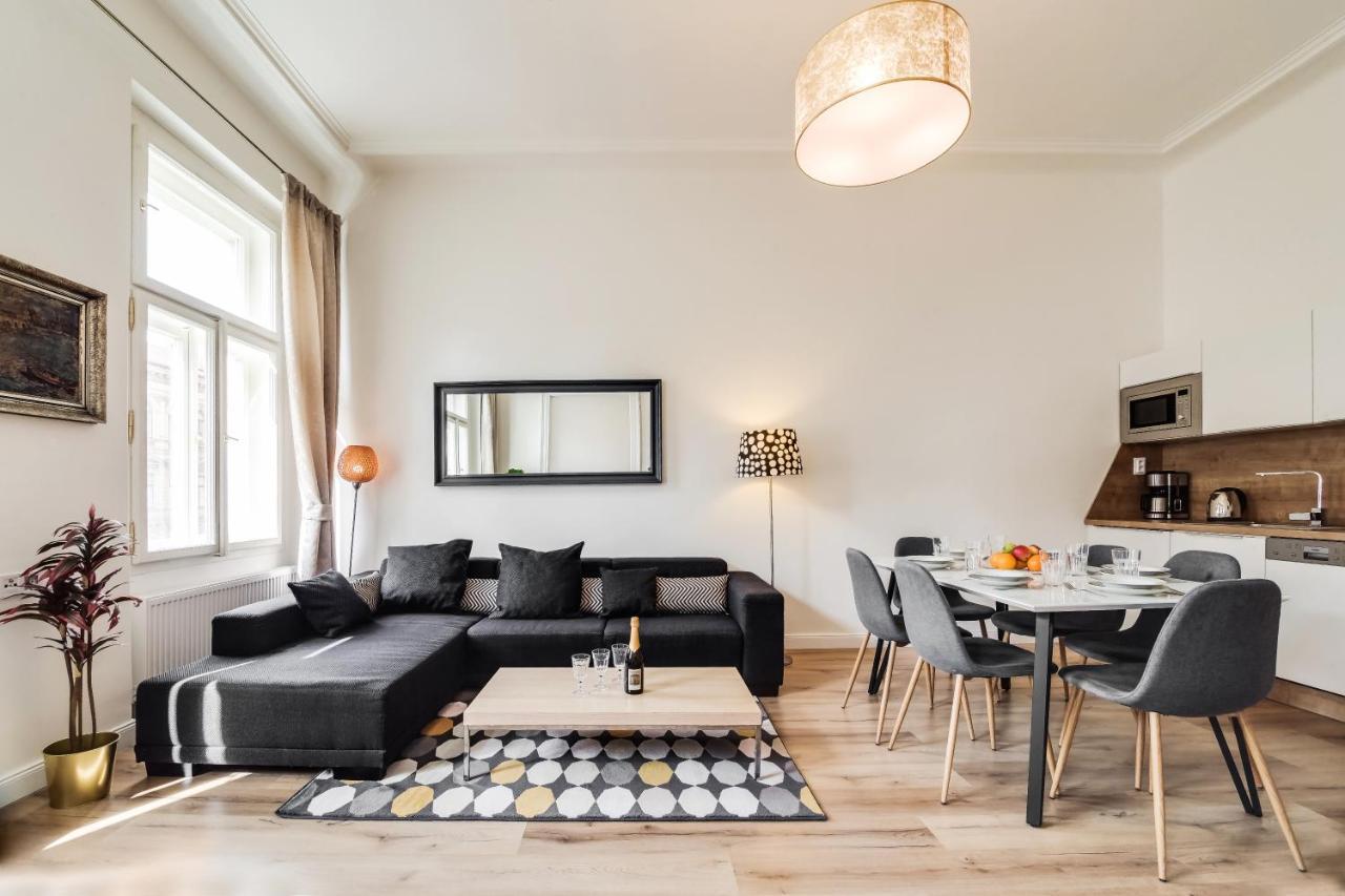 Charles Bridge - 3 Bedroom - Old Town Apartamento